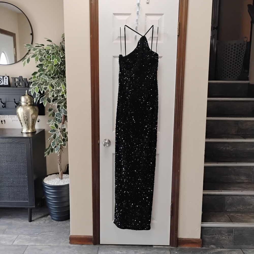 NWT Fashion Nova Glittering Black One Shoulder Gown Sequins